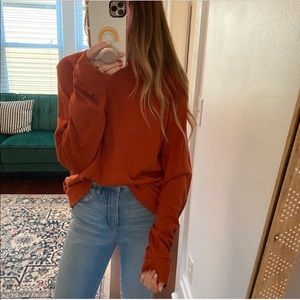 Size small universal thread rust sweatshirt